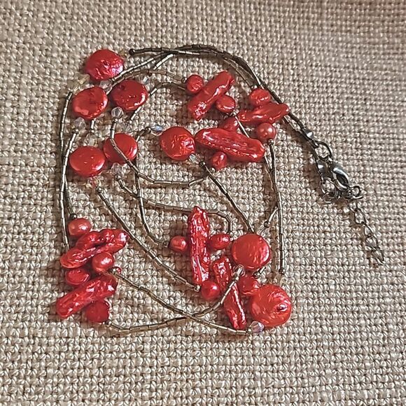 Long 40" Liquid Silver, Crystal and Pearlized Shell Necklace - Coral Red - Picture 7 of 8